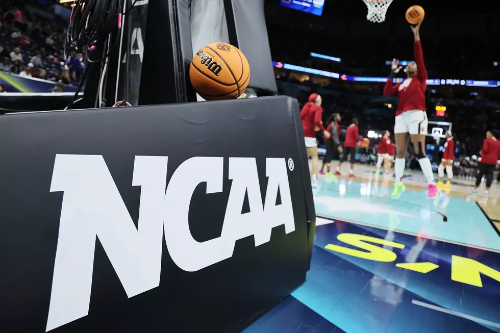States Hand Off When It Comes To NCAA, Athlete Compensation