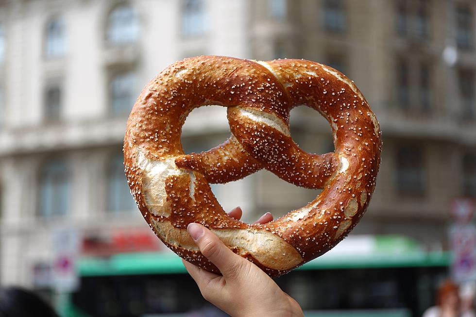 Every New Yorker Knows: The 9 Best Types of Pretzels