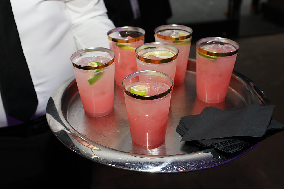 Are Unlimited Alcoholic Drinks Legal in New York State?