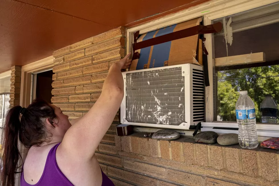 Homeowners: Yes or No to Covering Air Conditioners During Winter?