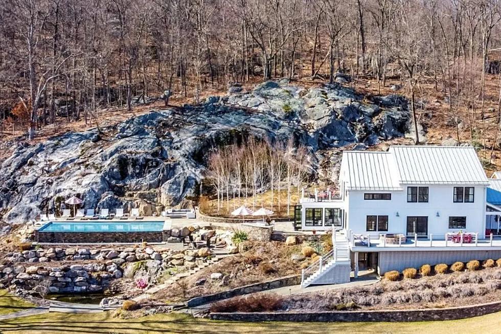 Hudson Valley Sanctuary With Unique Features For Sale in Garrison