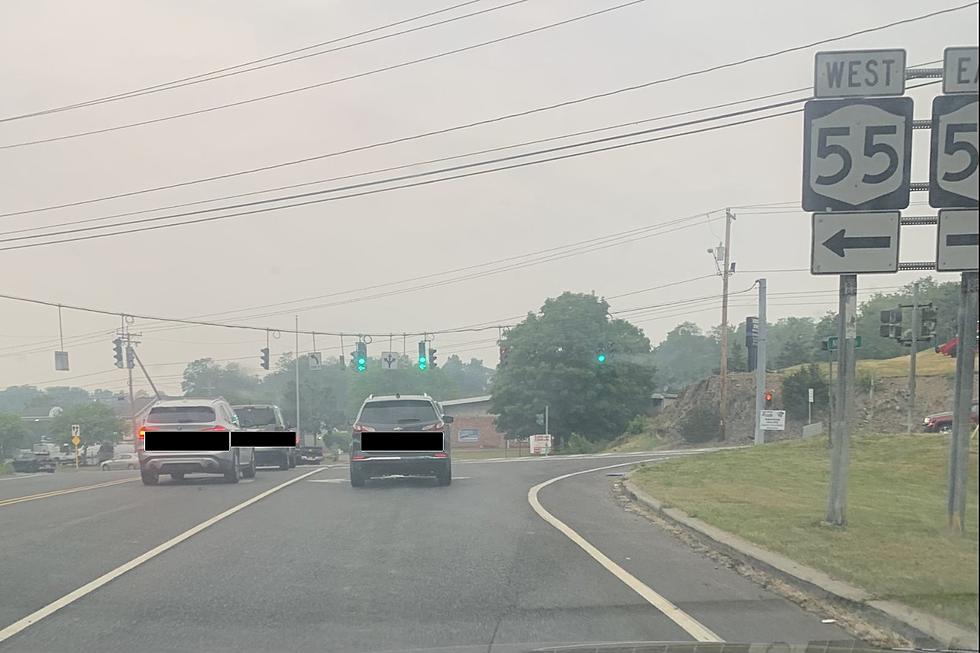 Is This the Longest Traffic Light in the Hudson Valley?