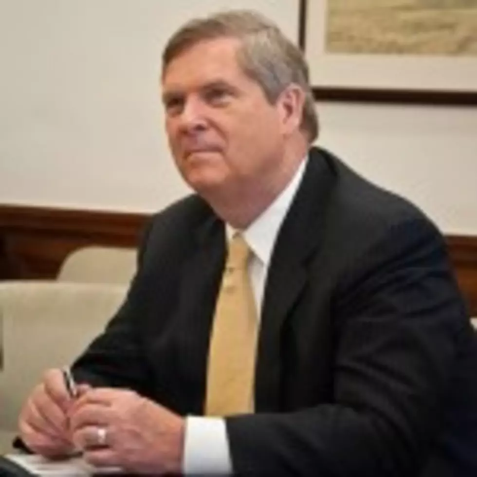 Vilsack Concerned About Lack of Farm Bill <audio class="wp-audio-shortcode" id="audio-125634-3" preload="none" style="width: 100%; visibility: hidden;" controls="controls"><source type="audio/mpeg" src="//townsquare.media/site/99/files/2012/09/wyoming-radio-news-am20.mp3?_=3" /><a href="//townsquare.media/site/99/files/2012/09/wyoming-radio-news-am20.mp3">//townsquare.media/site/99/files/2012/09/wyoming-radio-news-am20.mp3</a></audio>