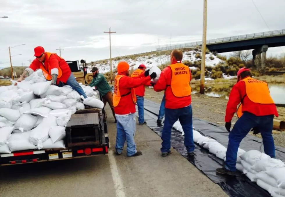 Wyoming Inmates Assist With Flood Relief