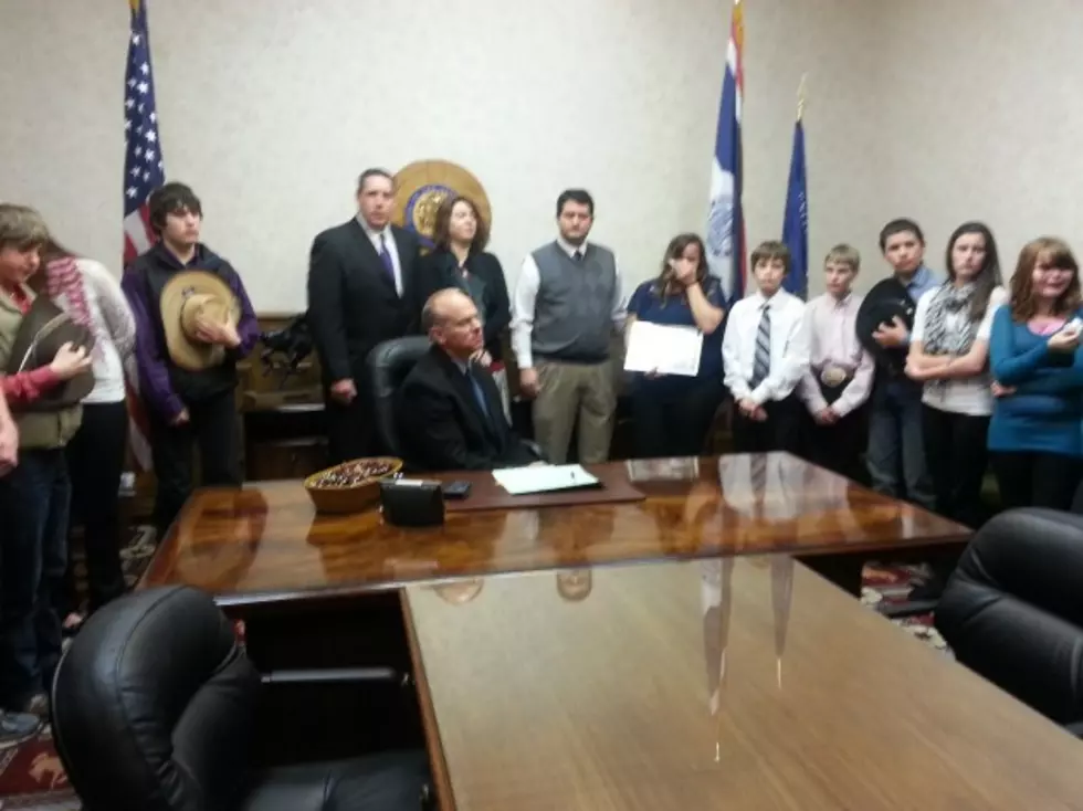 Governor Mead Signs School Bus Camera Bill [AUDIO]
