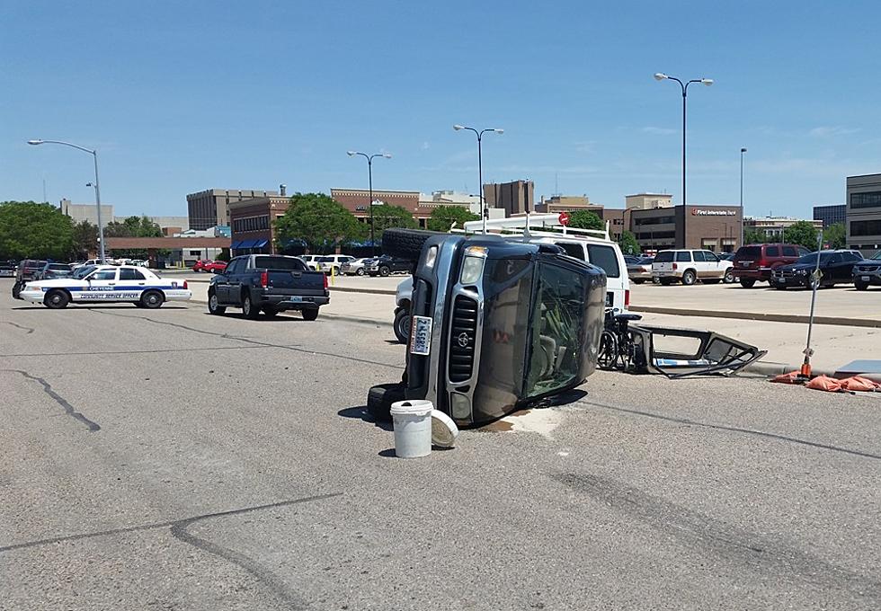 No Serious Injuries in Rollover