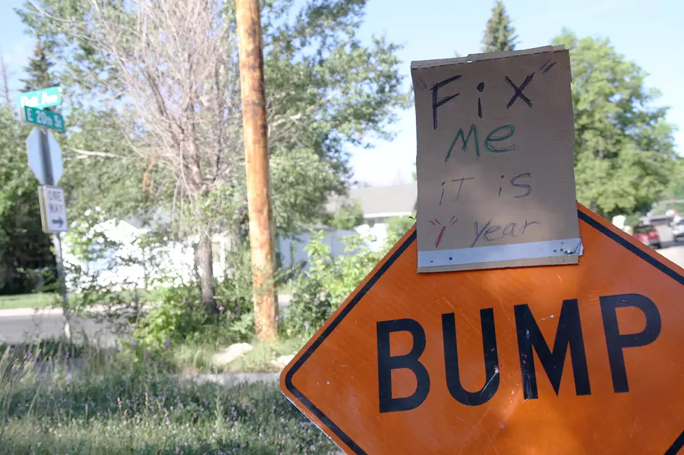 Cheyenne Protestor &#8216;Fixes&#8217; City Sign as Sarcastic Reminder [Commentary]