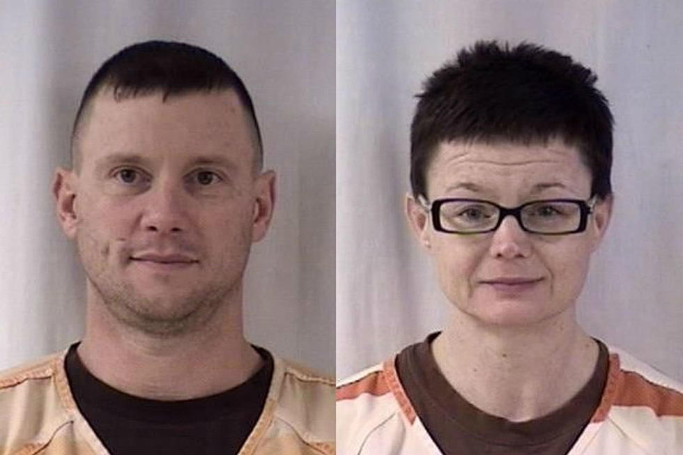Pair Wanted for Making Meth