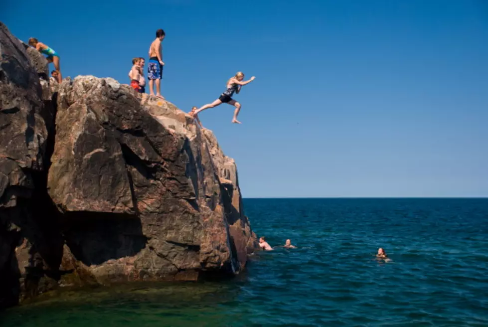 Watch Cliff Divers In Wyoming [VIDEOS]