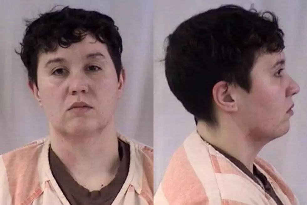 ​Cheyenne Woman Wanted for Violating Bond, Selling Stolen Items on Facebook [VIDEO]