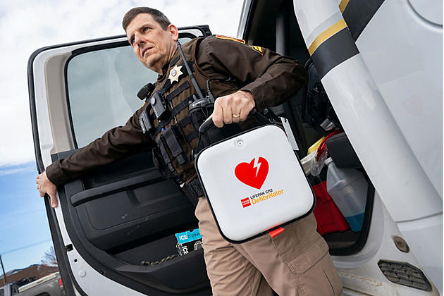 Wyoming Awarded $4M to Equip Law Enforcement With Defibrillators
