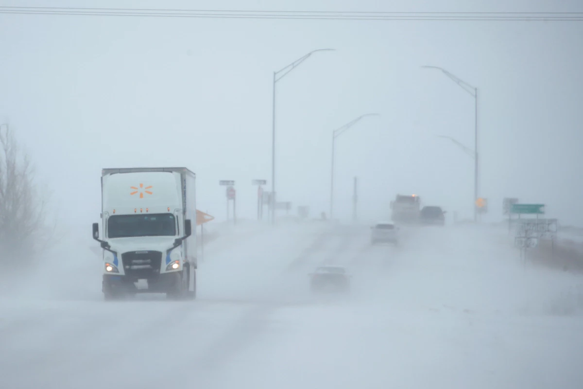 SE Wyoming Travel Woes to Continue as Winds Pick Up Tonight