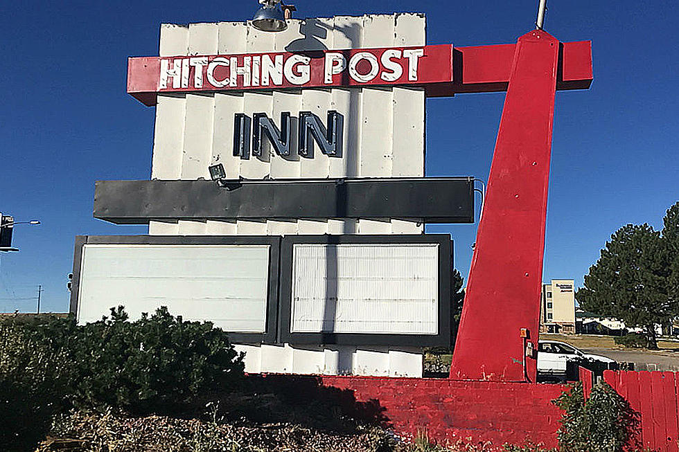 Hitching Post Plaza Developer Plans to Keep Iconic Sign