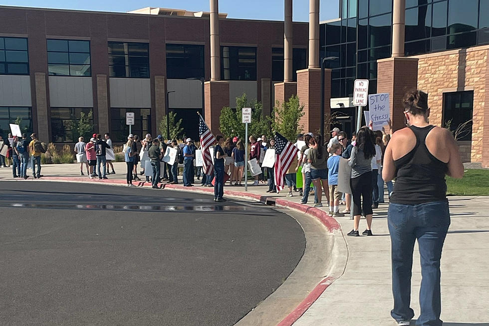 Students, Parents Protest Mask Mandate At Laramie High School