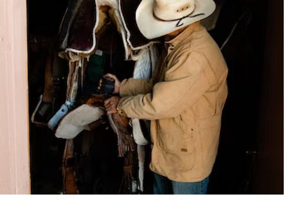 Poll: Do You Wear Western Clothes For Cheyenne Frontier Days?