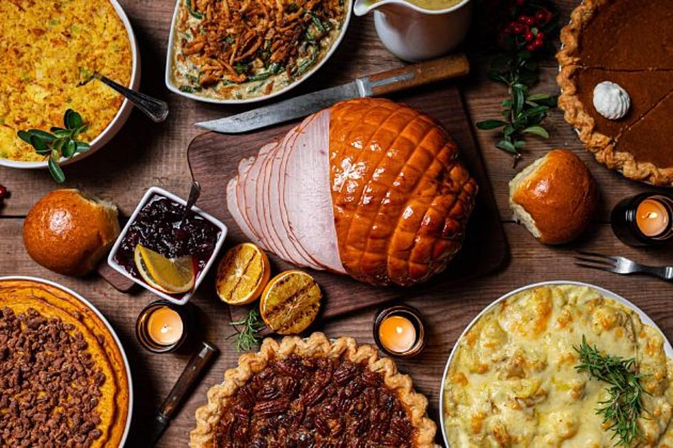 Poll: Do You Prefer Stores To Be Open Or Closed On Thanksgiving?