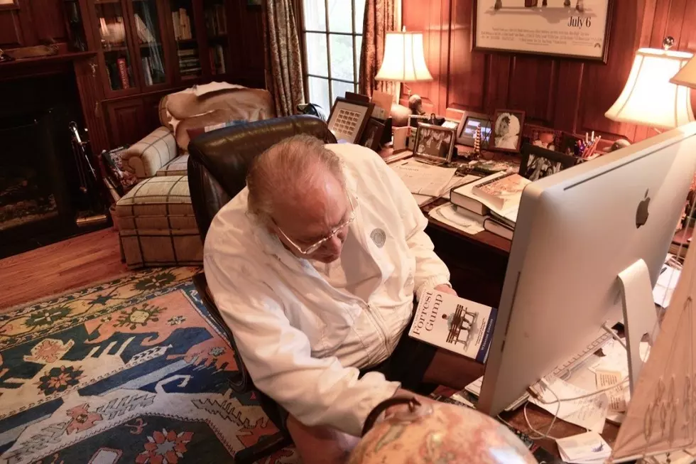 Winston Groom, Beloved Author of Forrest Gump, Dies at 77
