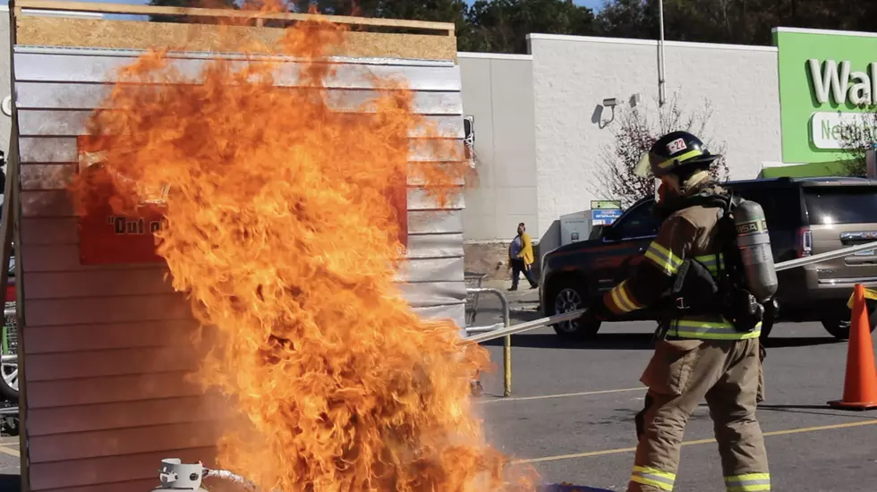 VIDEO: Northport Fire Shows Danger of &#8220;Turkey Fry Gone Wrong&#8221;