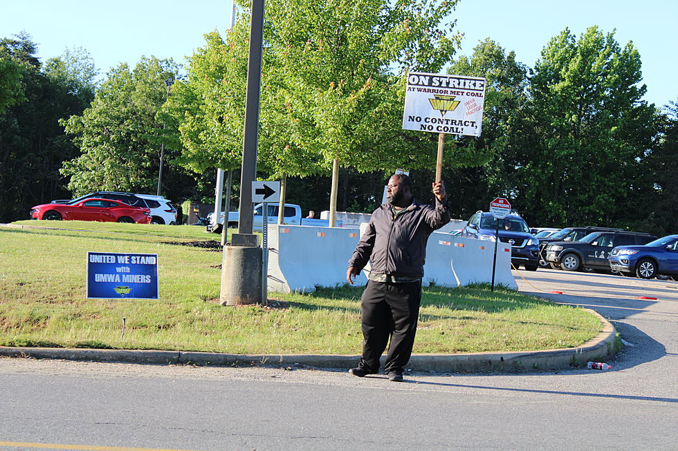 Striking Miners Form Picket Line at Warrior Met Coal HQ Friday