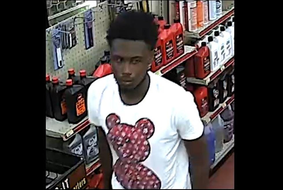 Tuscaloosa Police ID, Arrest Man Accused of Stealing $5,000 from Gas Station Counter