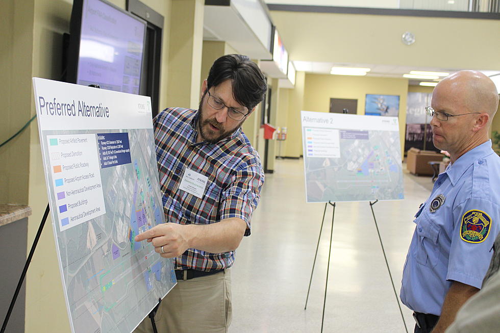 Tuscaloosa National Airport Hosts Open Forum About Master Plan