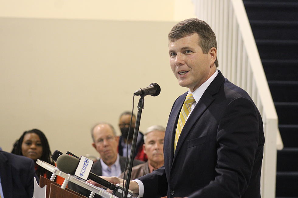 Tuscaloosa Mayor Maddox in Car Accident, Provides Update