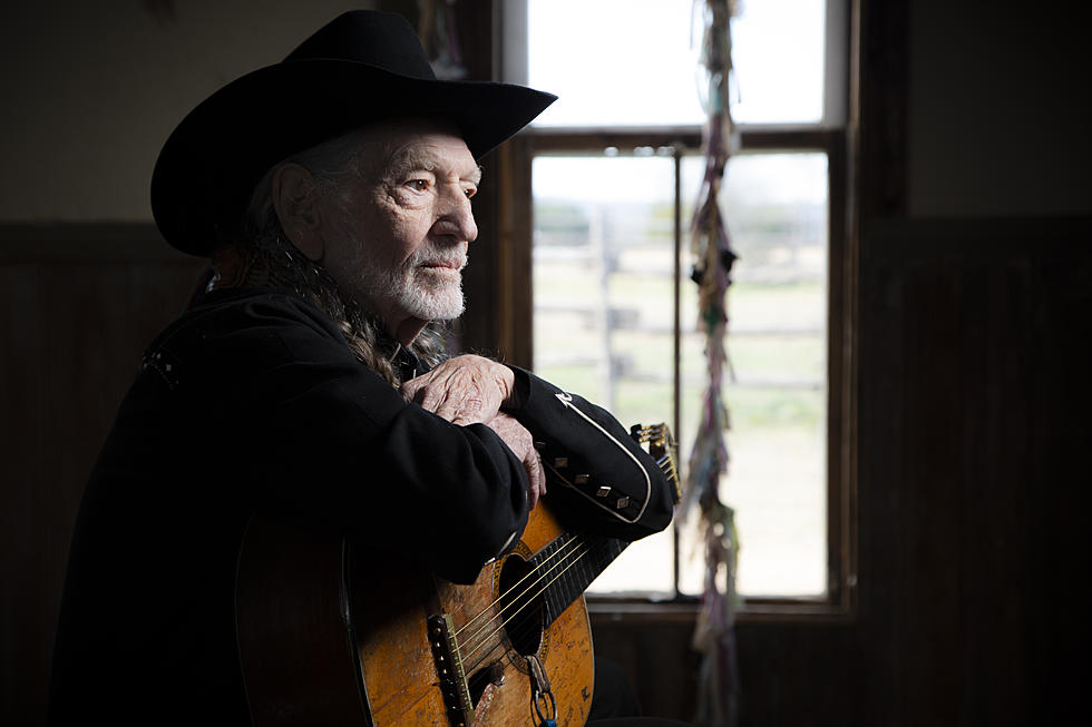 The Legendary Willie Nelson to Play Tuscaloosa Amphitheater in April