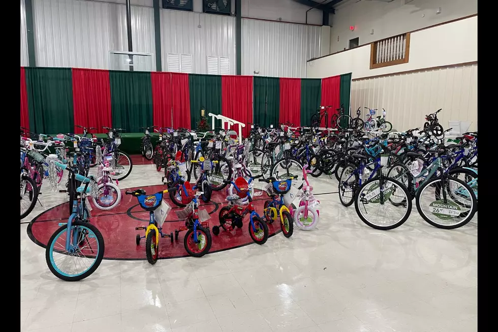 Tuscaloosa Church Donates Over 200 Bikes to Kids for Christmas