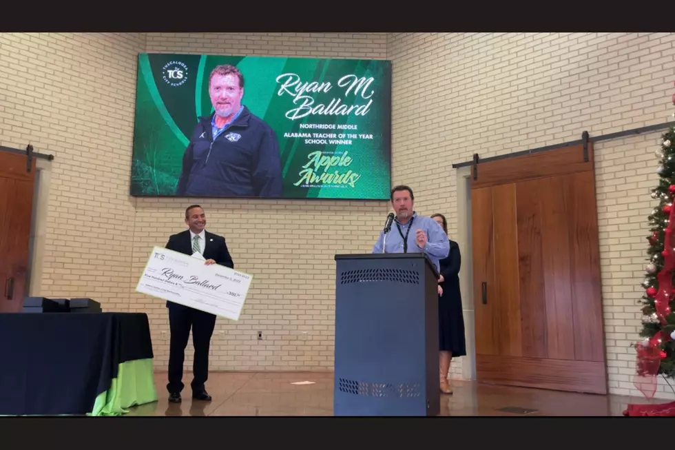 Ryan Ballard Wins Teacher of the Year for Tuscaloosa City Schools