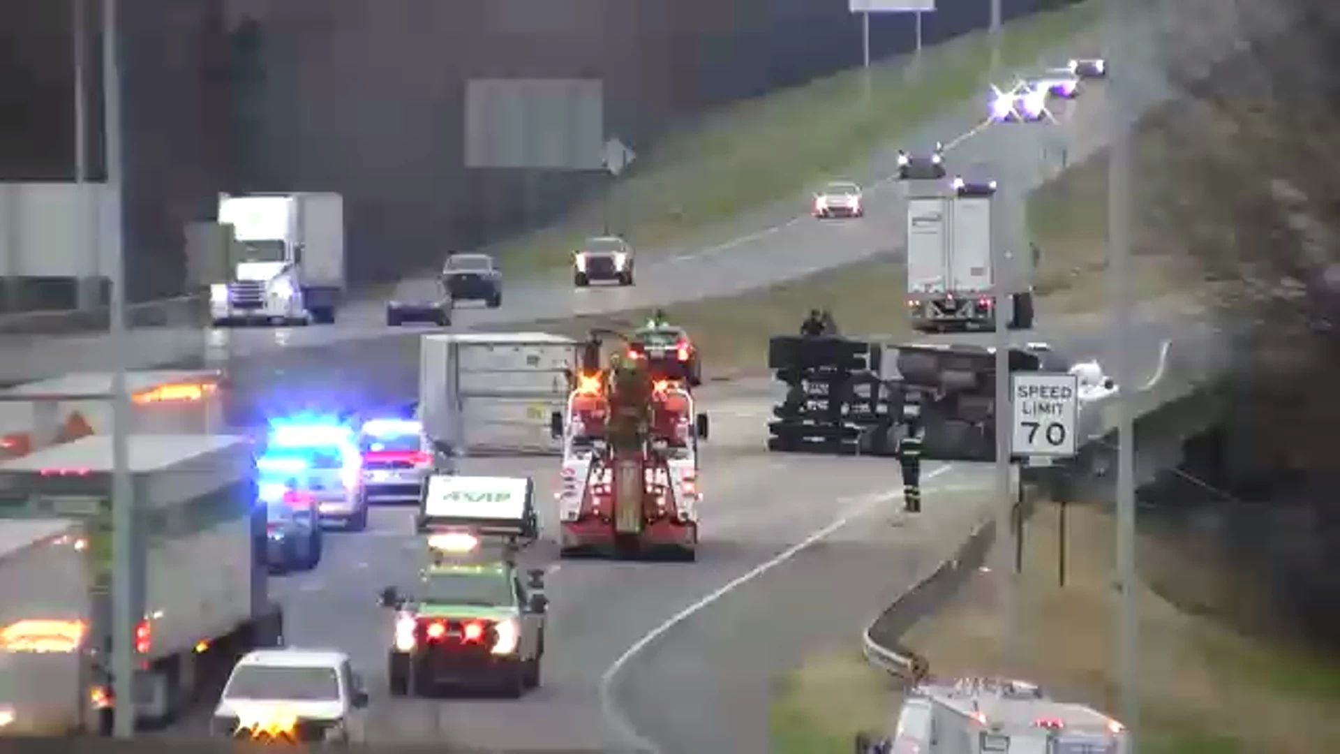 18-Wheeler Wreck on I-20/59; Heavy Traffic Delays