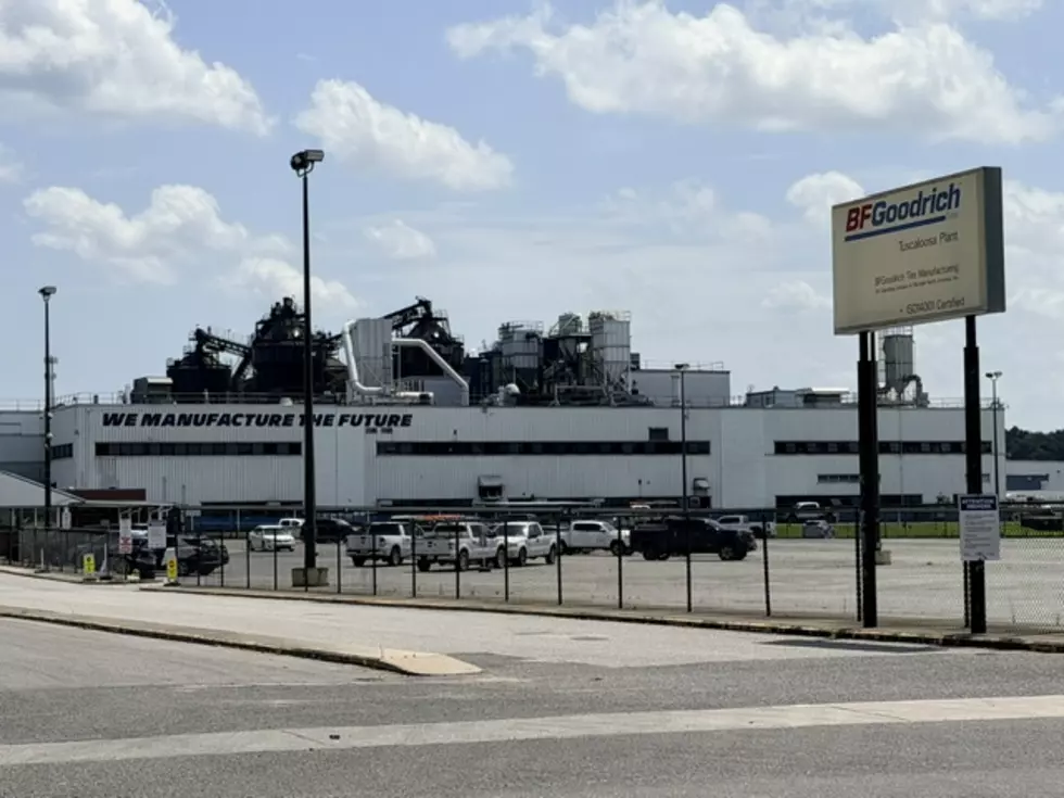 Sewell Shows Support For B.F. Goodrich Employees