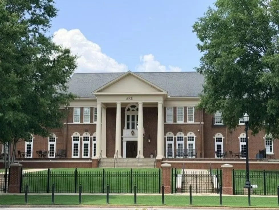 Two UA Delta Kappa Epsilon Fraternity Brothers Die in Fire