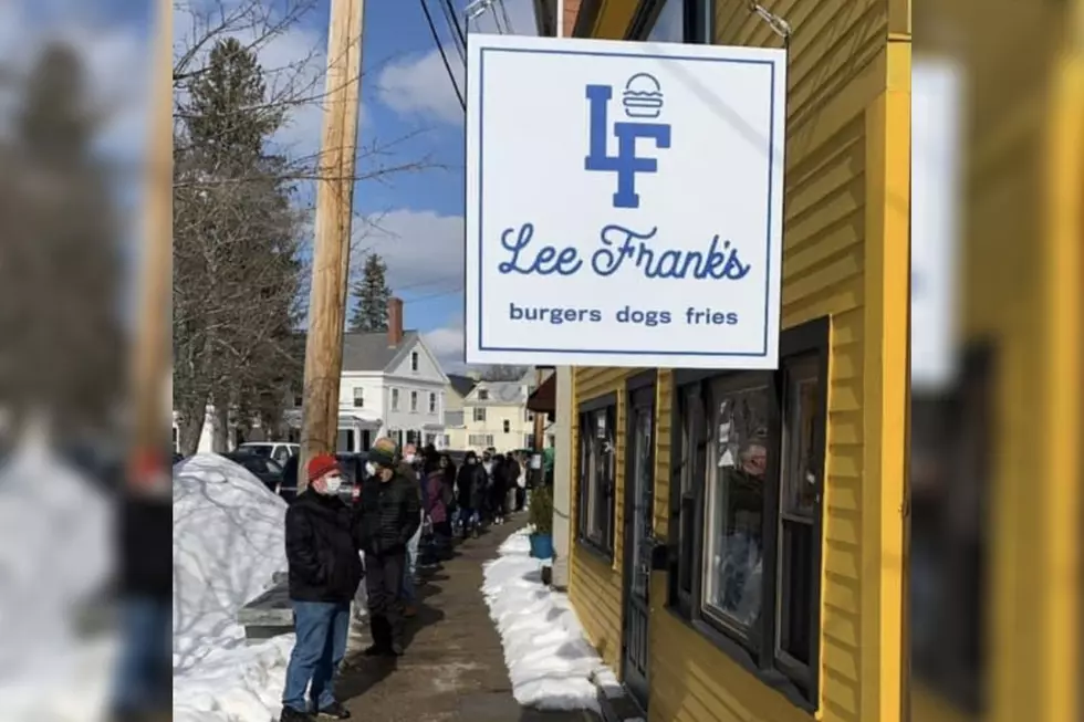 There&#8217;s a New Classic Burger Restaurant in South Berwick That People Are Lining Up For