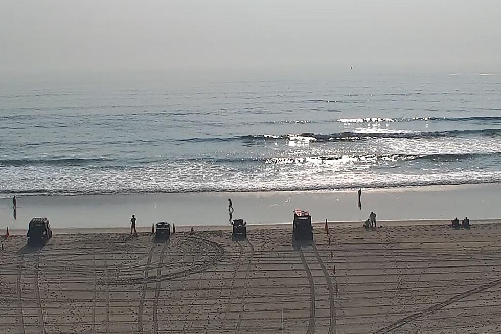 Man Drowns in Rough Surf in Hampton Beach, New Hampshire