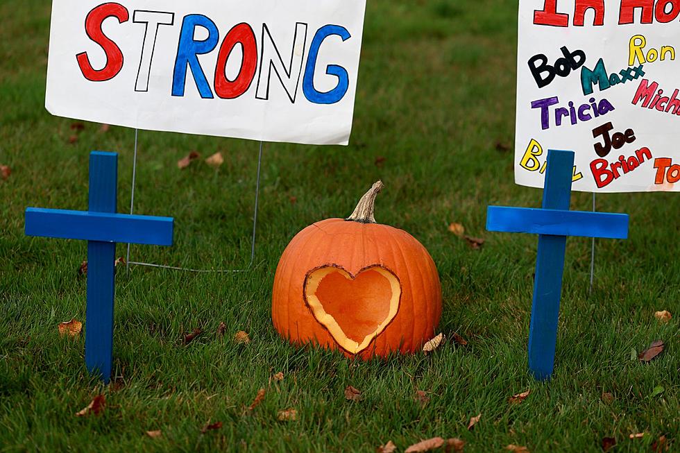 Lewiston, Maine, Comes Together to Heal From Shootings