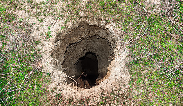 There&#8217;s a Mysterious Pit in Southern Illinois that No One Will Talk About