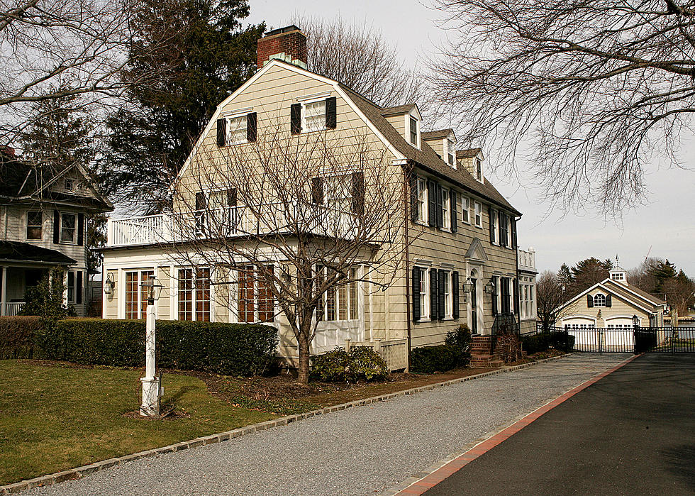 ‘Amityville Horror’ Killer Ronnie DeFeo Dies at 69