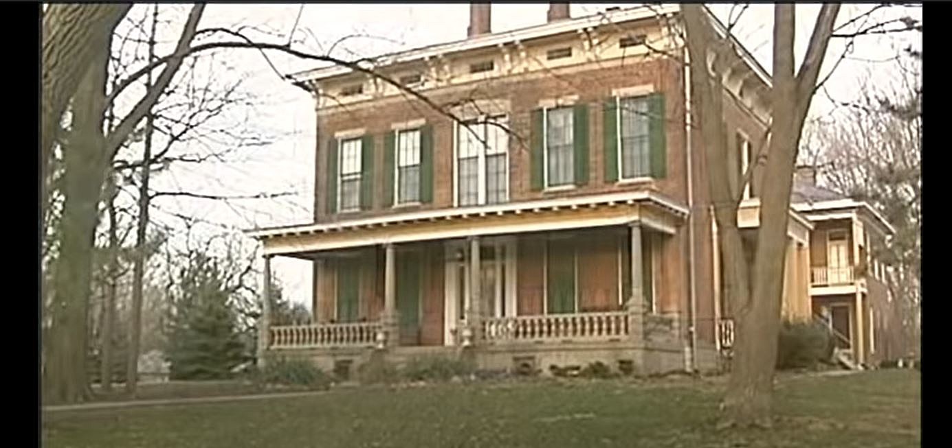 haunted houses in indiana that can touch you Penelope Mcneal
