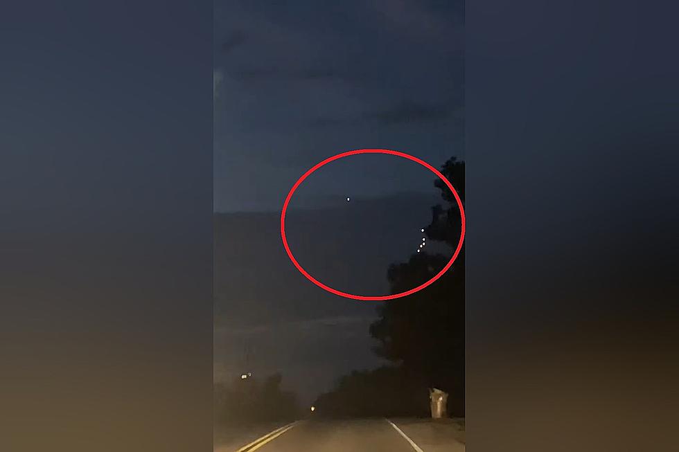 Video Shows Weird Group of UFOs Suddenly Vanish over Zion, Illinois