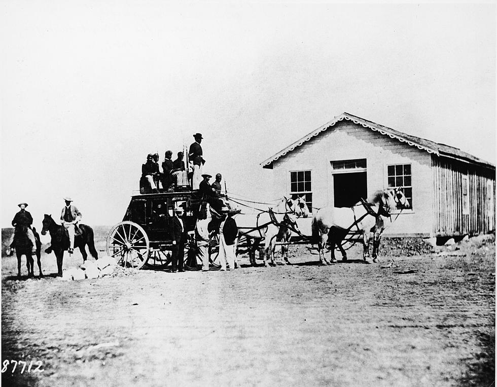 The Unsettling History of Hauntings of the Texas Stagecoach Road 