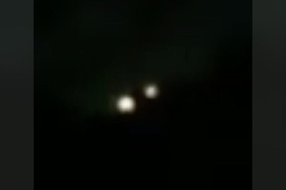 Possible UFOs Spotted In The Skies Near Indiana Airport &#8211; See Video Footage