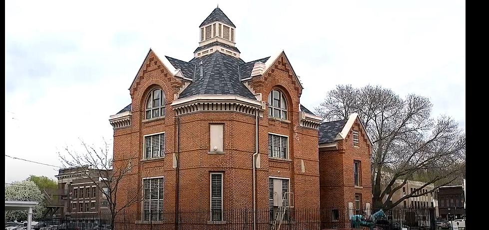 The Squirrel Cage Jail near Omaha, Nebraska is Unnervingly Haunted