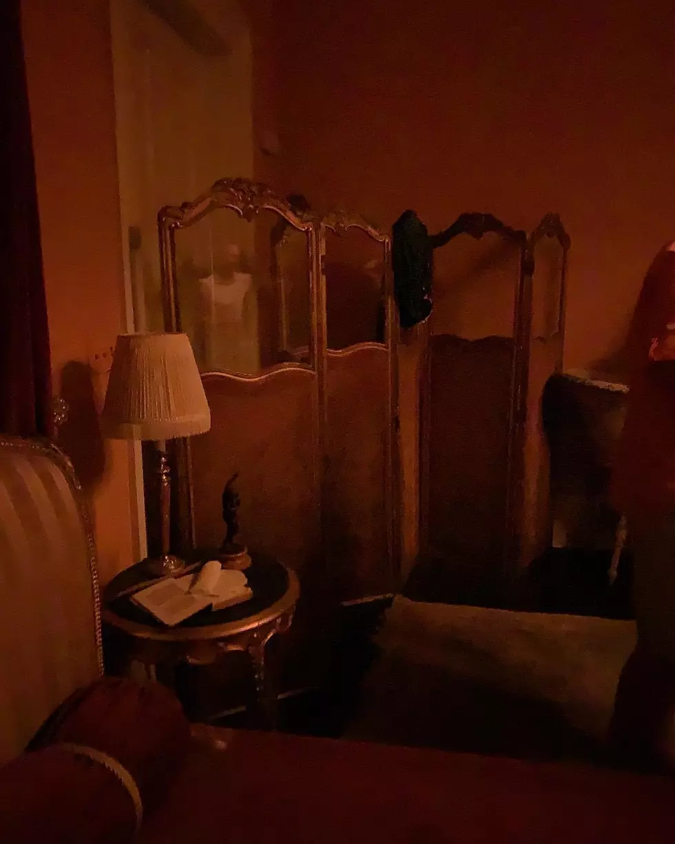 New Photos Shows 'Chloe' Ghost at Haunted Louisiana Home